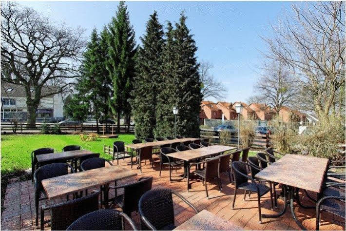 Gaststube Zum Amtskrug Hostal Salzgitter Exterior foto